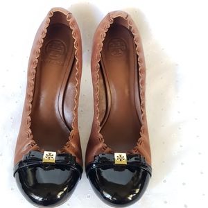TORY BURCH Brown Soft and Black Patent Leather